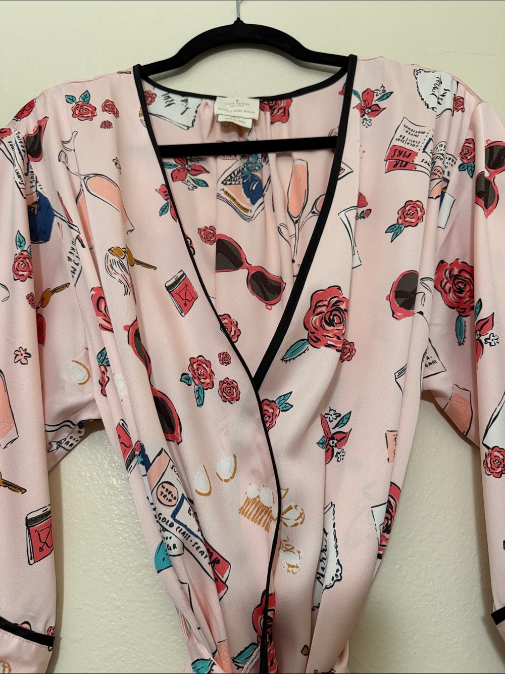 Kate Spade Silky Polyester Charmuse Pink Printed Wrap Robe. Luxe Luxury Size M - Picture 4 of 15